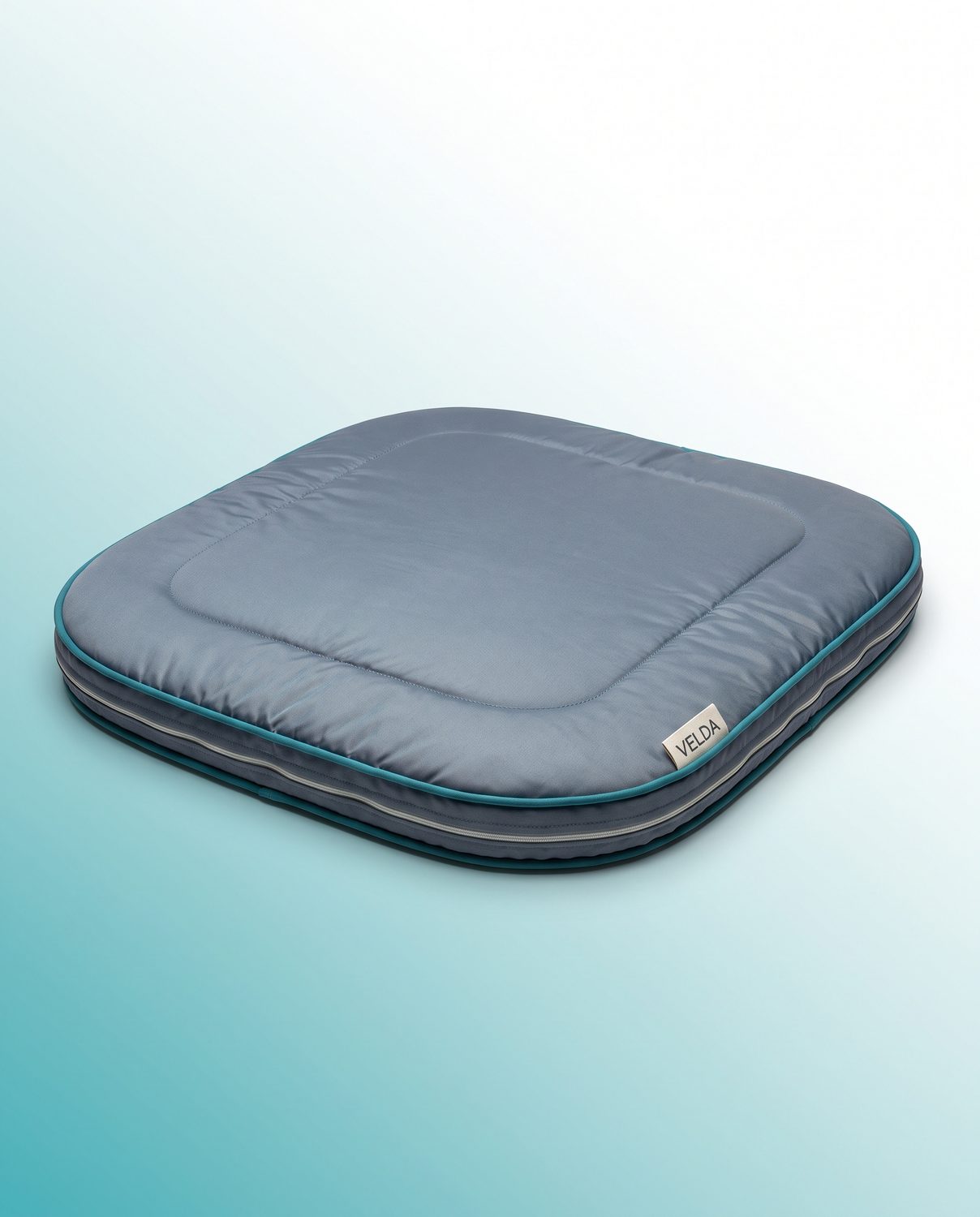 Tapis rafraîchissant pour chien Velda vu de trois quarts